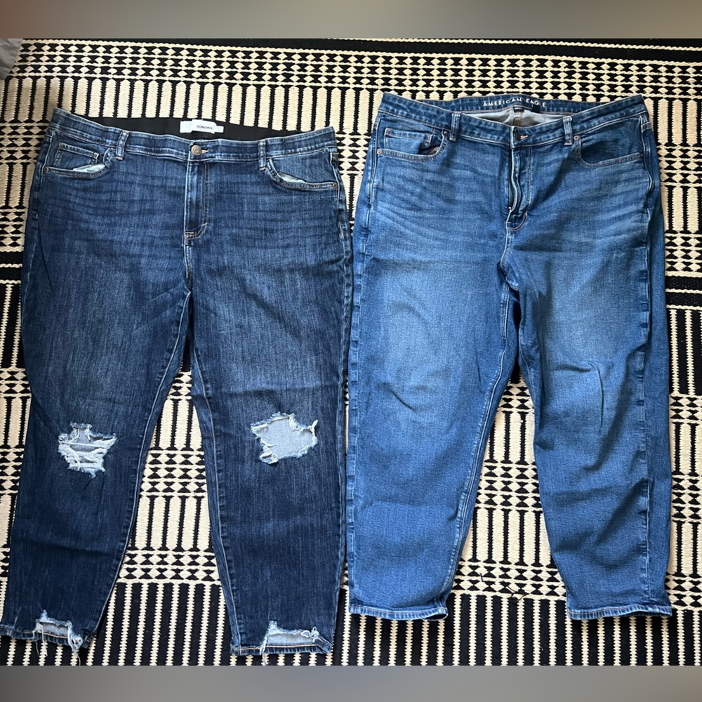 2 pair of jeans 
Sonoma - size 22W
American Eagle - Mom Jean - size 20 short